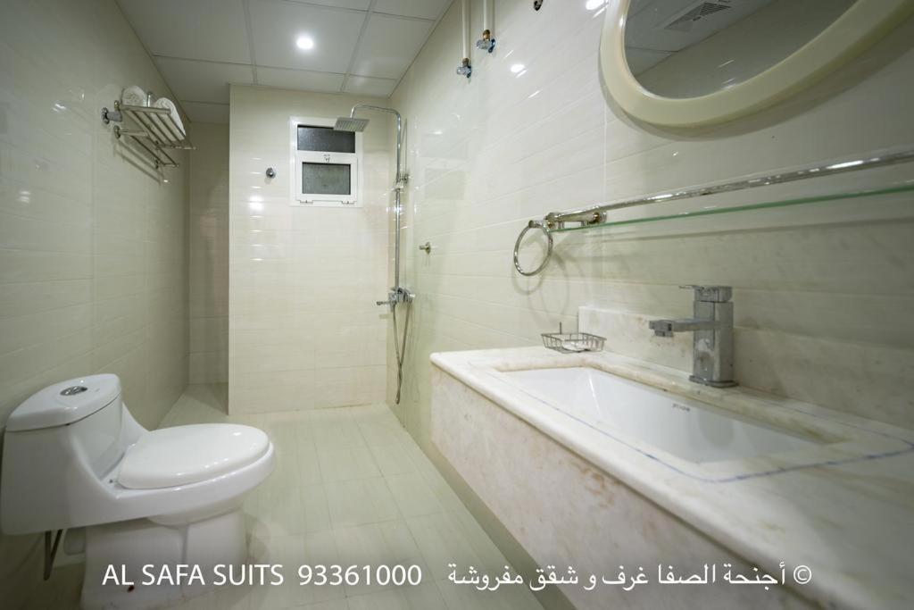 Red-5 - Al Safa Suites サラーラ エクステリア 写真