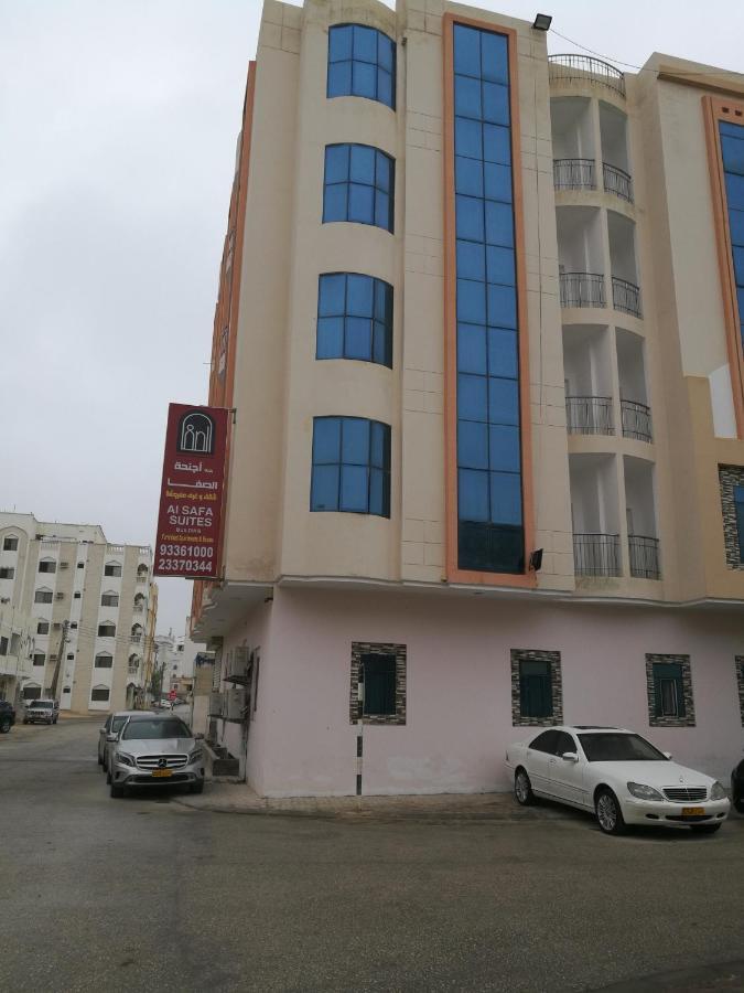 Red-5 - Al Safa Suites サラーラ エクステリア 写真