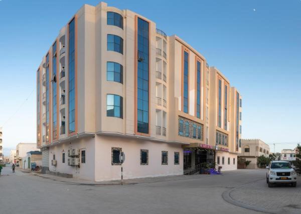 Red-5 - Al Safa Suites サラーラ エクステリア 写真